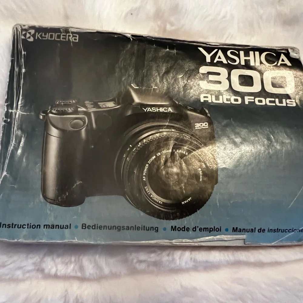 Vintage Yashica 300 Auto Focus 35 mm Film Camera with Black lens Carrying case